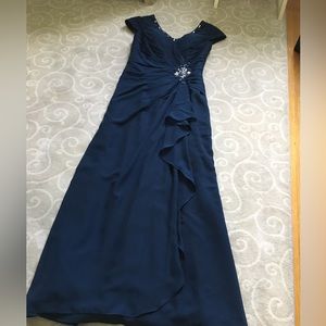 Size 8 navy blue dress , worn once